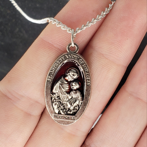 St. Anthony Red Enamel Silvertone Medallion Necklace - Picture 3 of 5